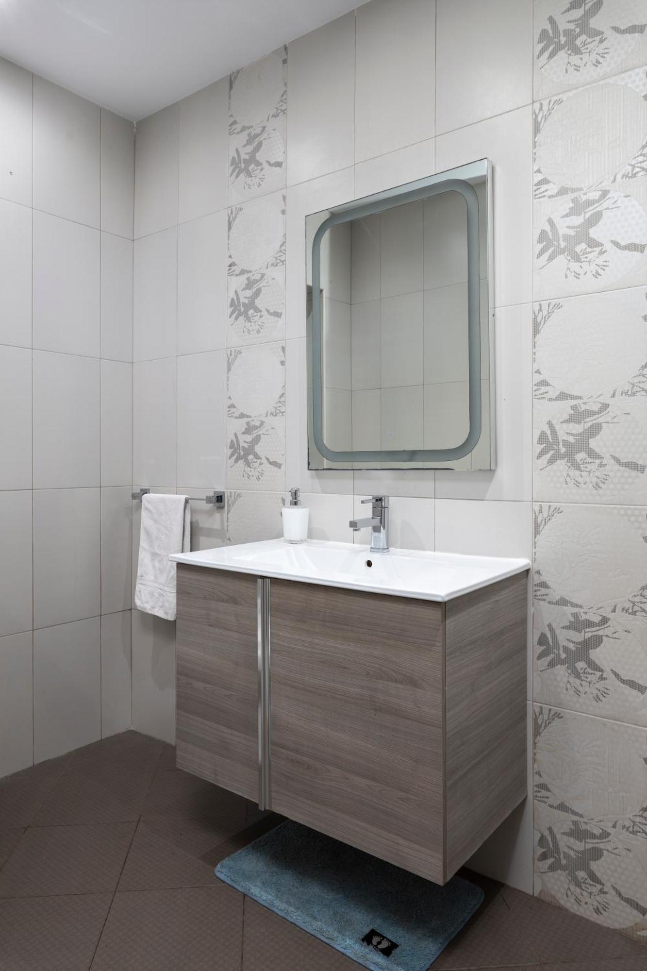 Modern 3 Bedroom & 3 Bathroom Apartment - Near Balluta Bay St. Julian's Exteriör bild
